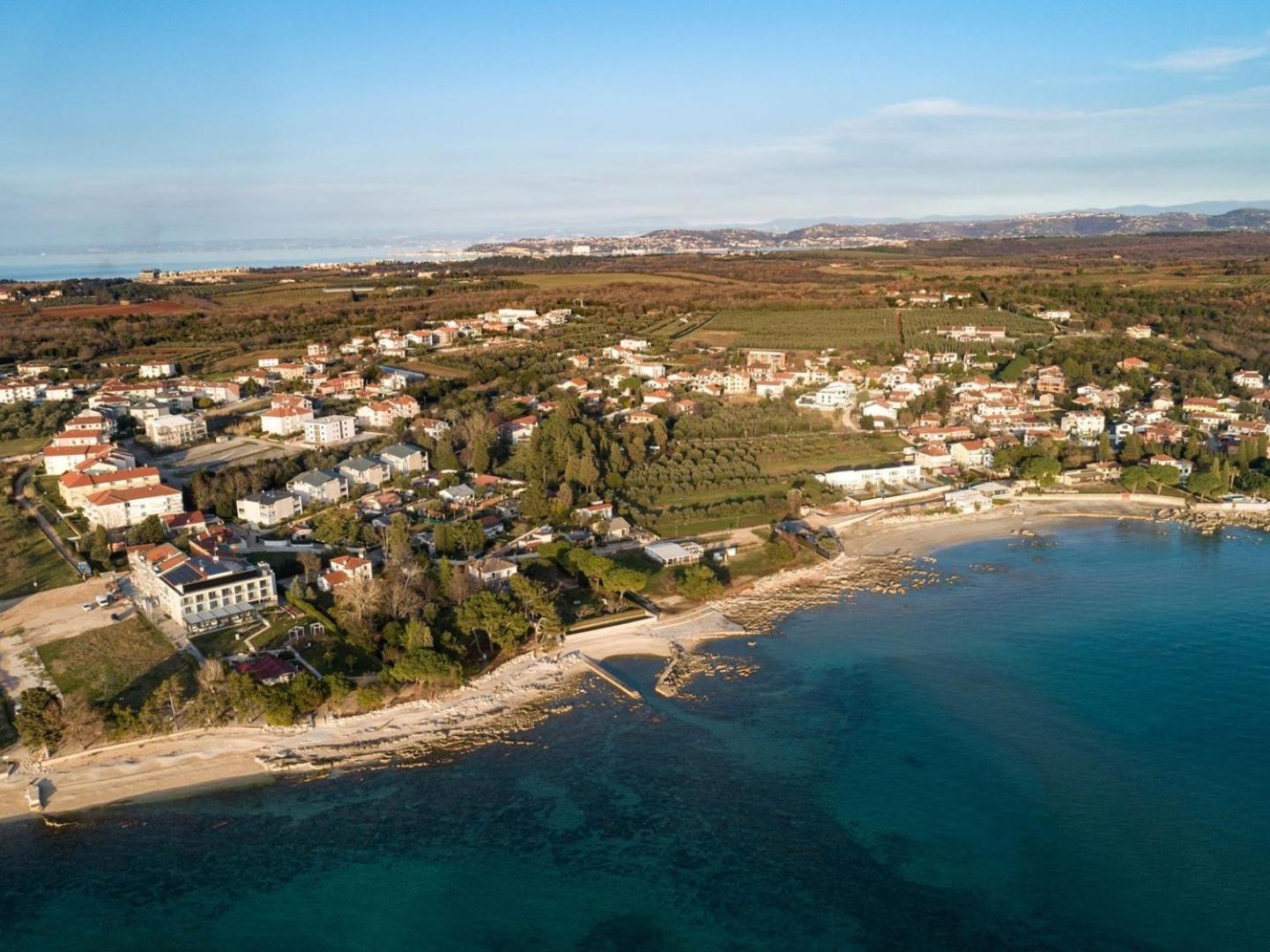 Apartments Zambratija With Sea View Eksteriør billede